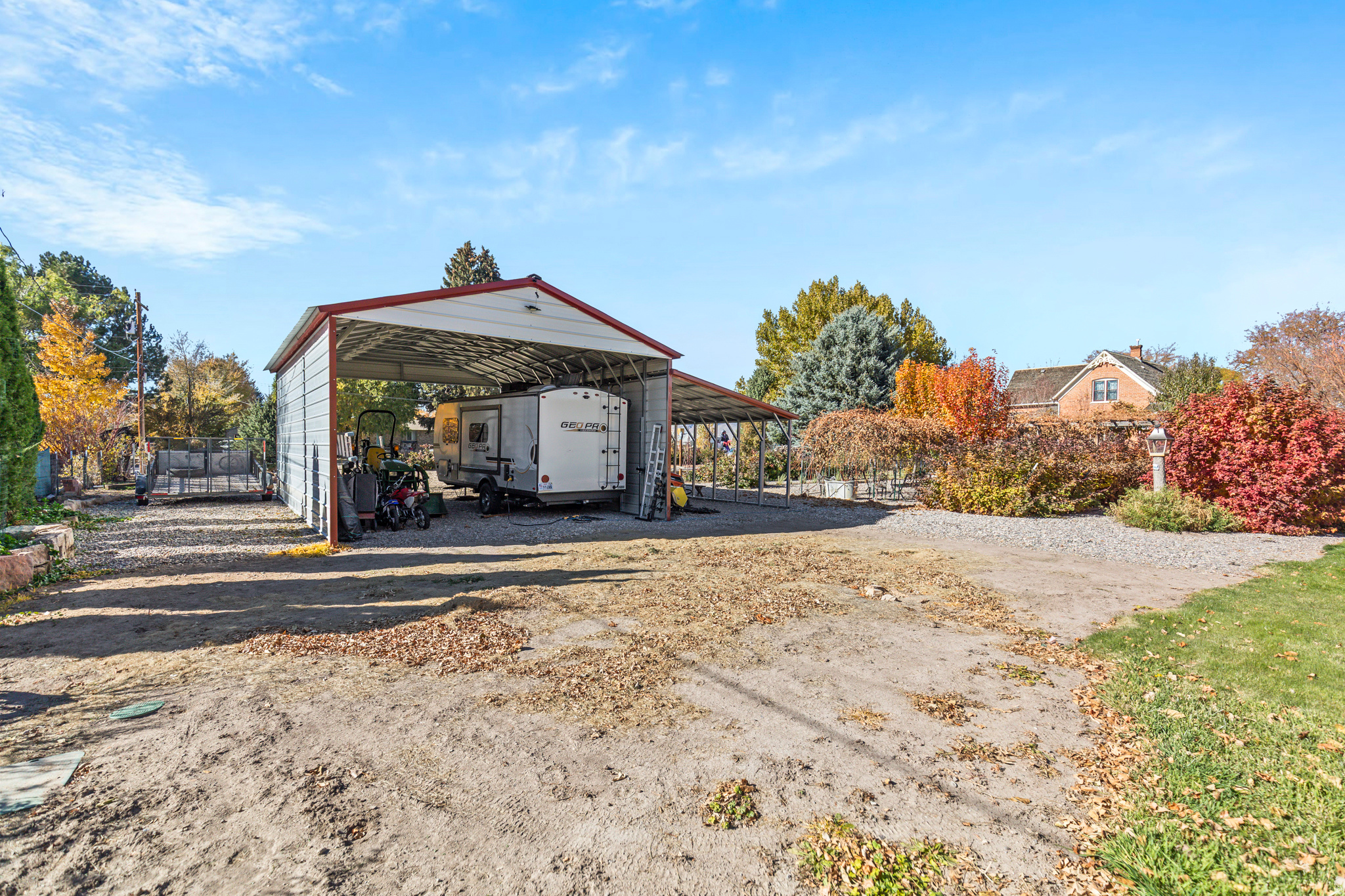main property photo 21