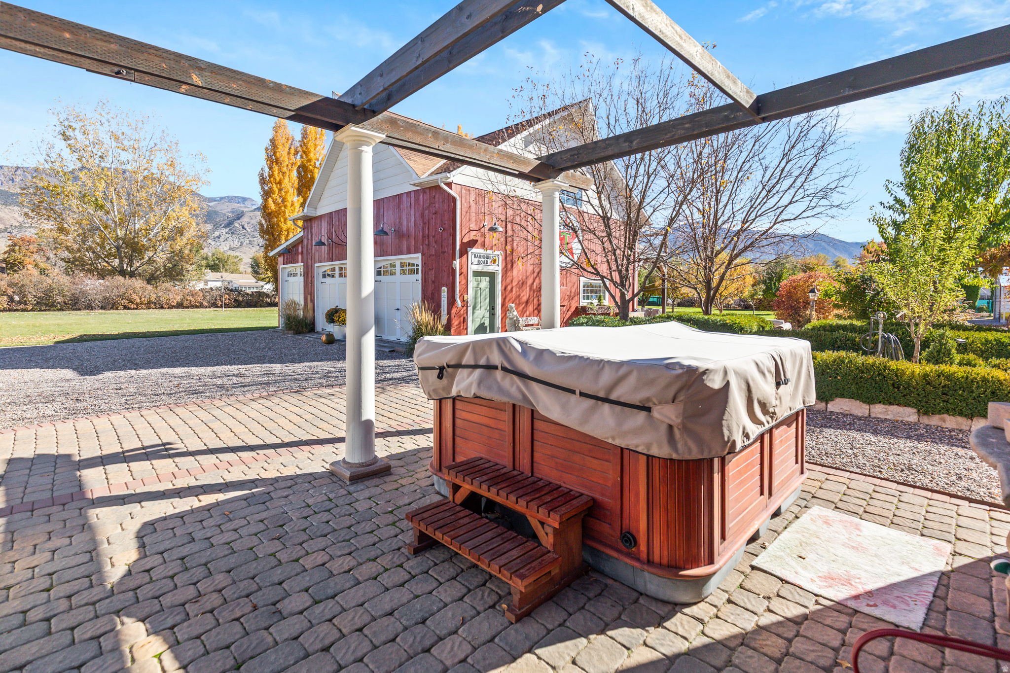 main property photo 57