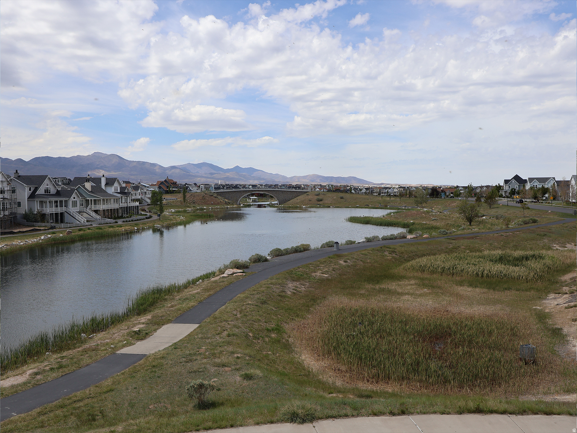 main property photo 73
