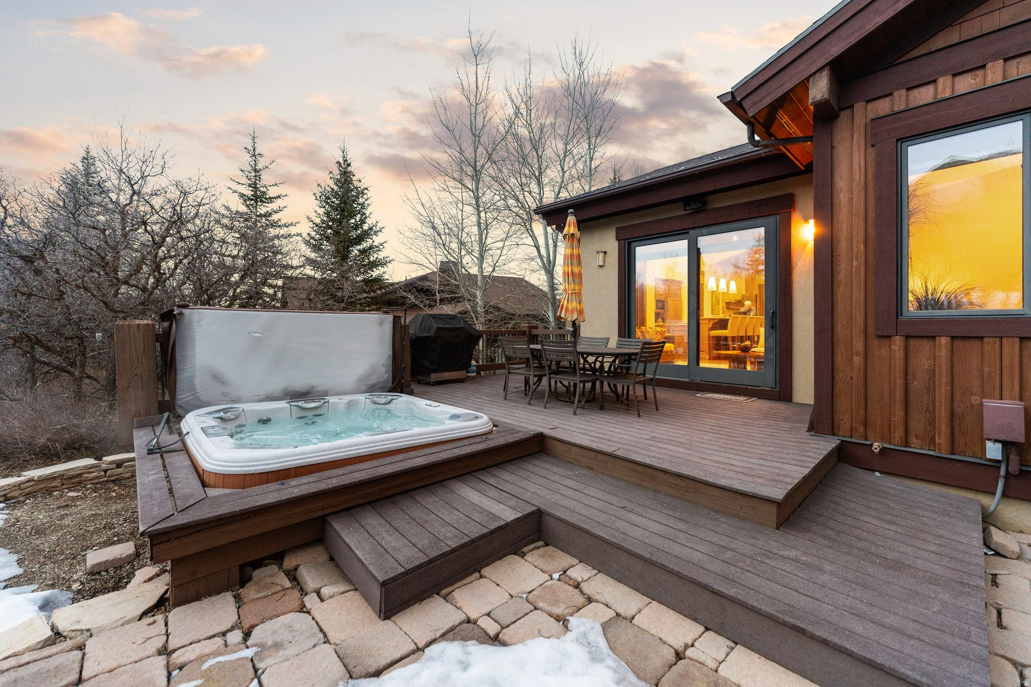 main property photo 75