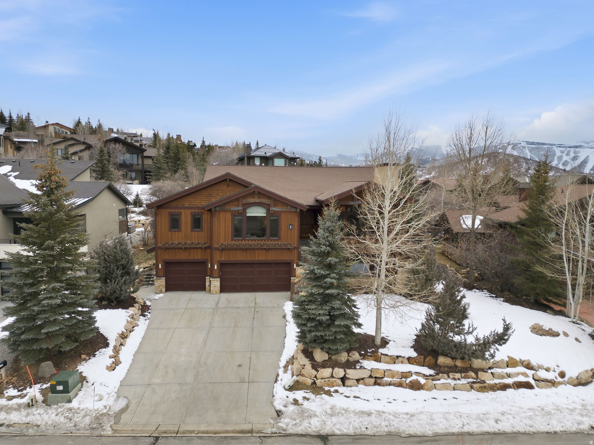 main property photo 79