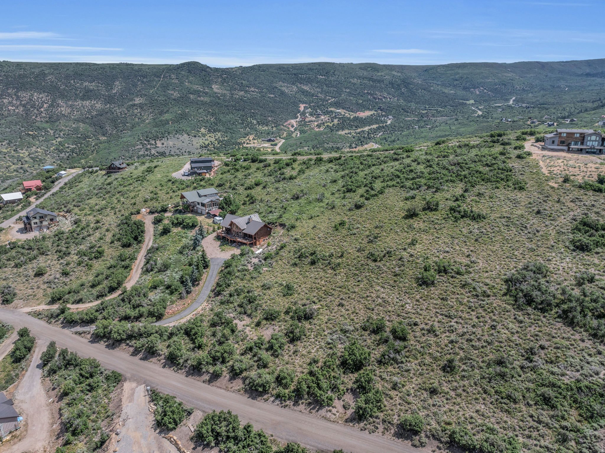 main property photo 11