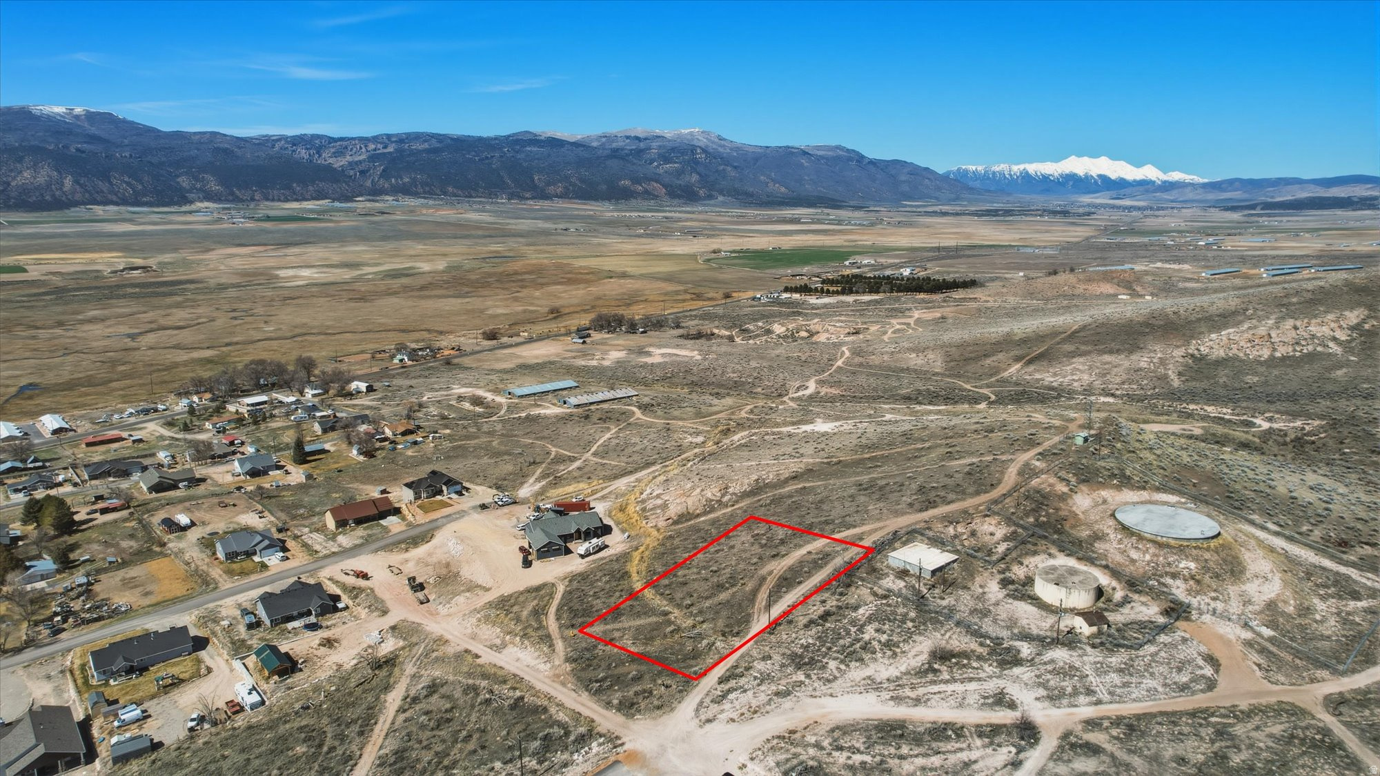 main property photo 2