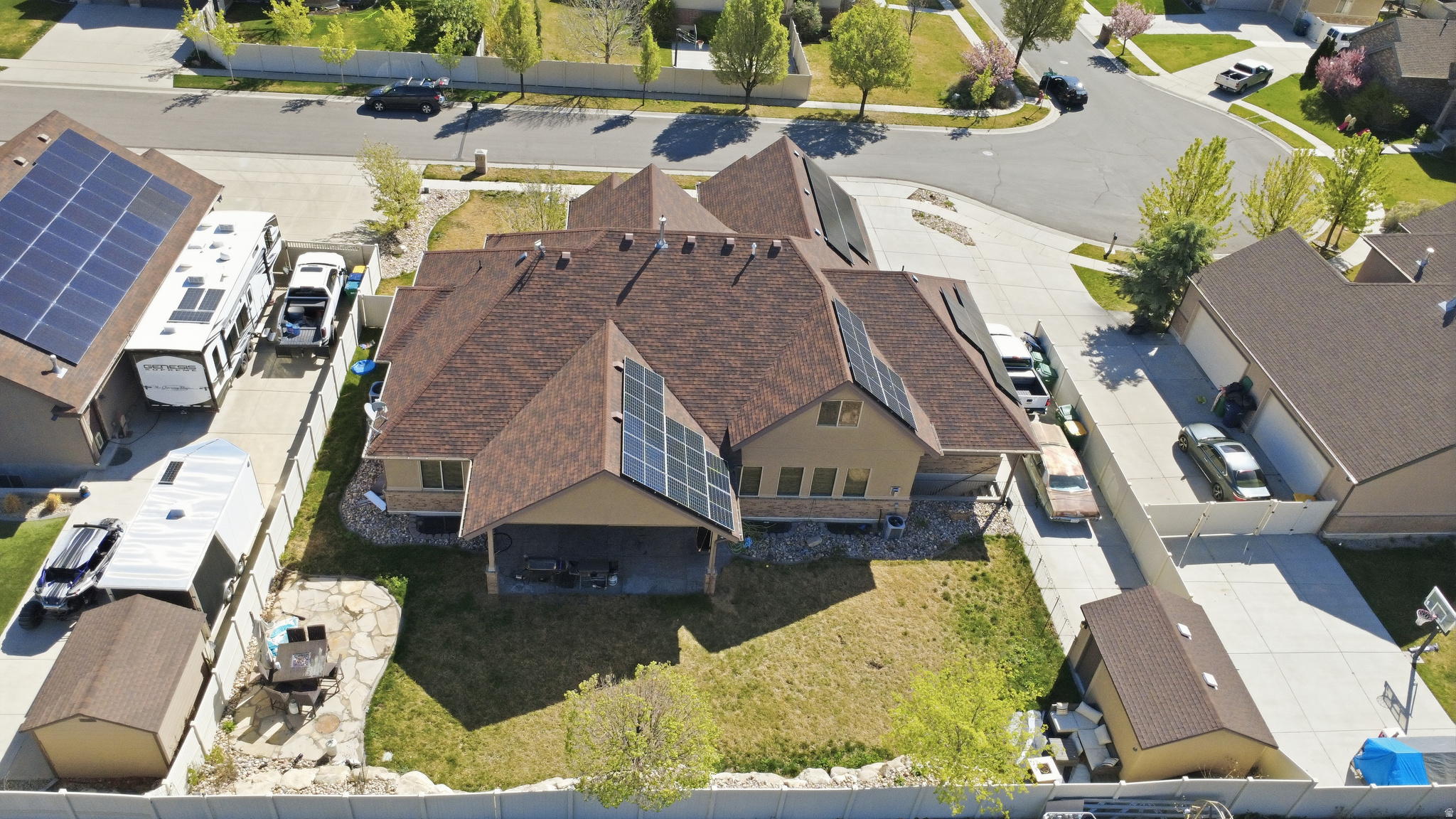 main property photo 49