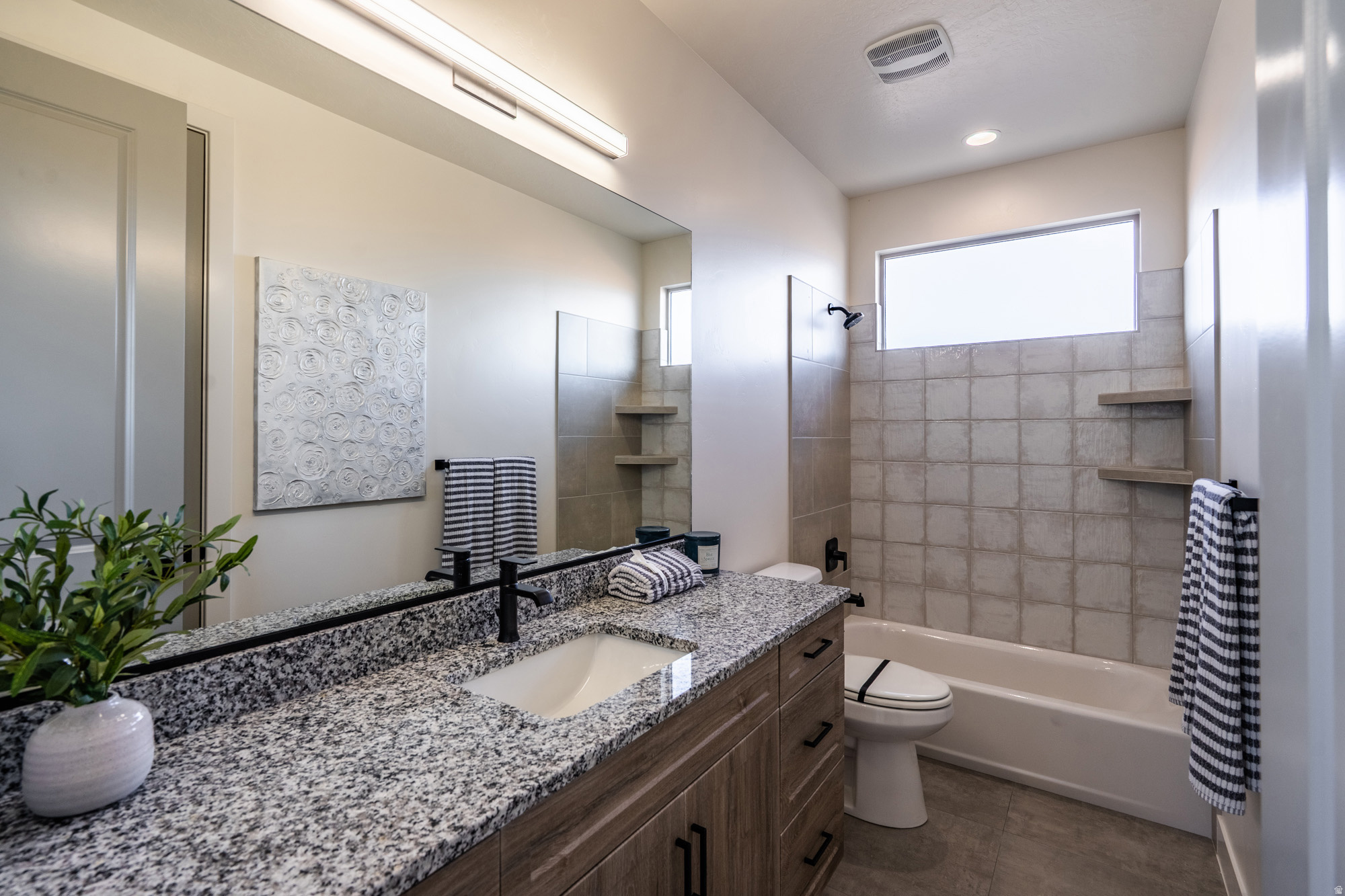 main property photo 72