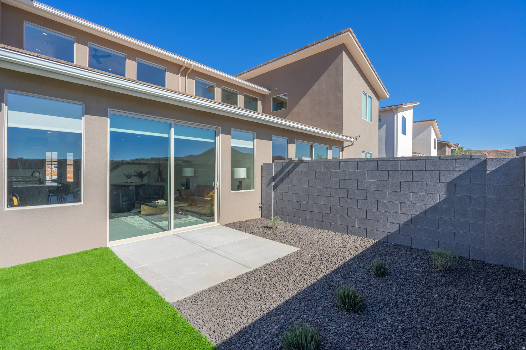 main property photo 79