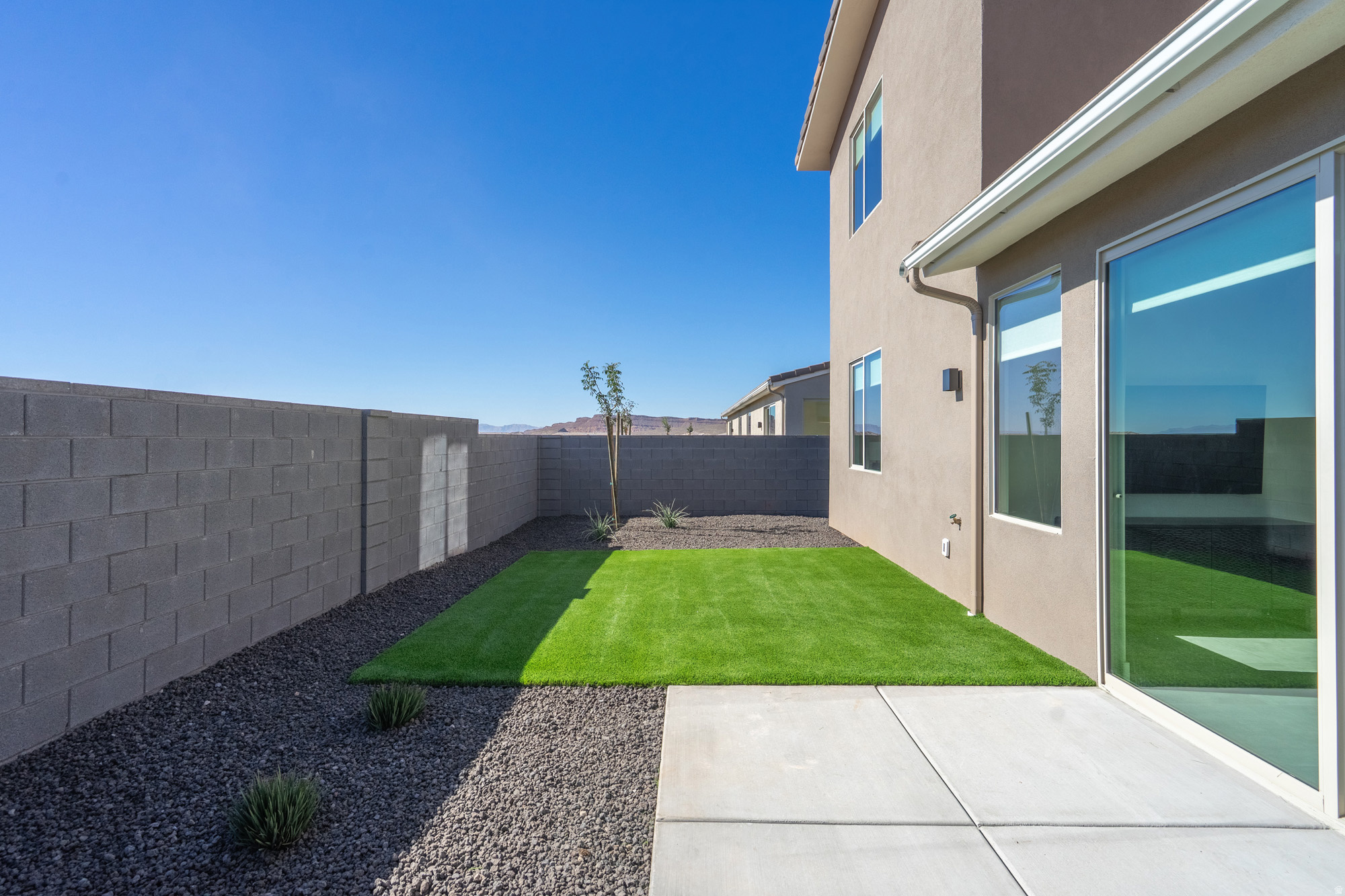 main property photo 80