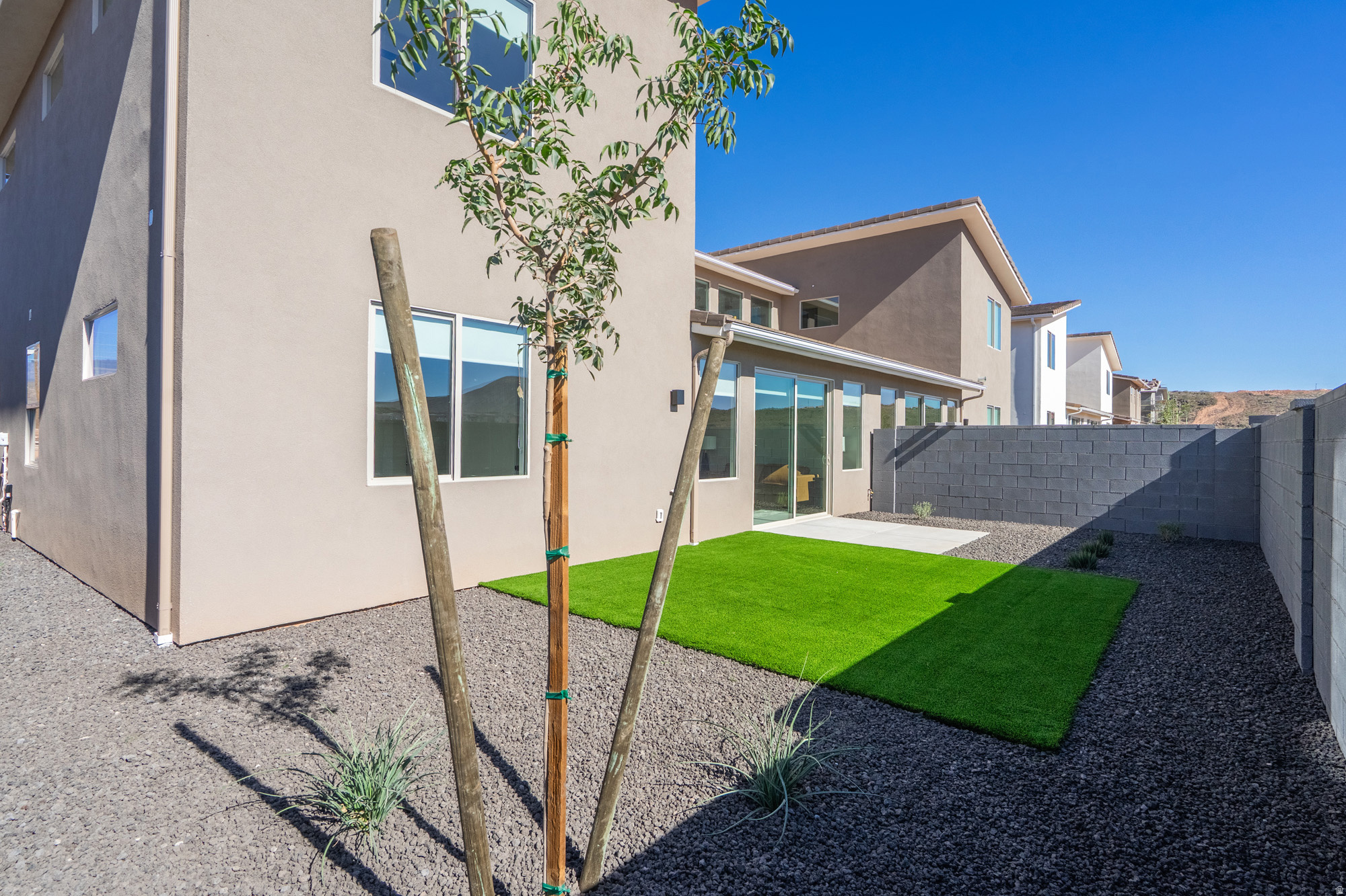 main property photo 81