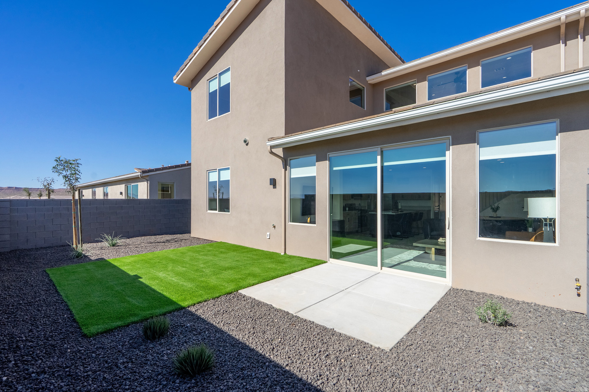 main property photo 88