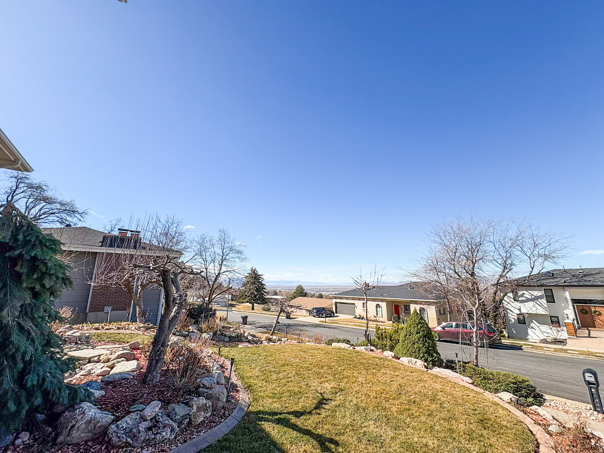 main property photo 43