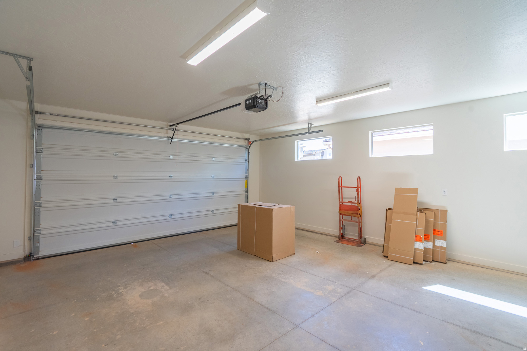 main property photo 87