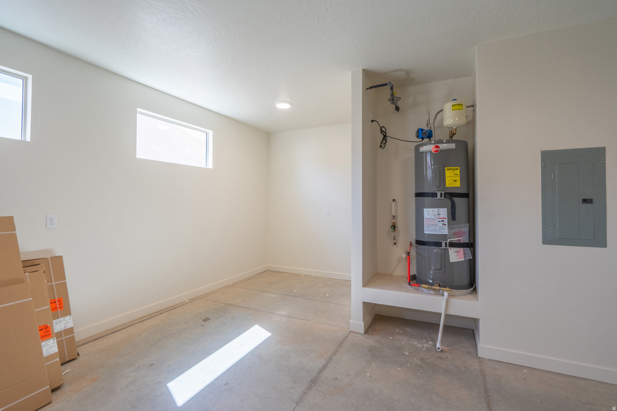 main property photo 88