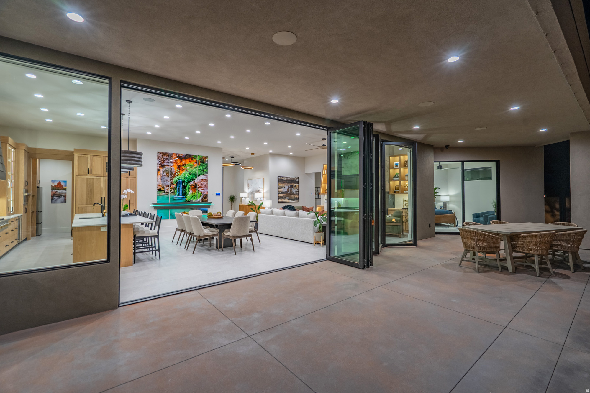 main property photo 83