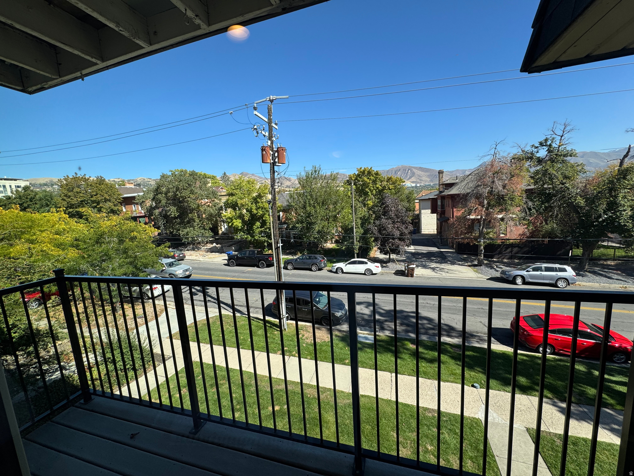 main property photo 9