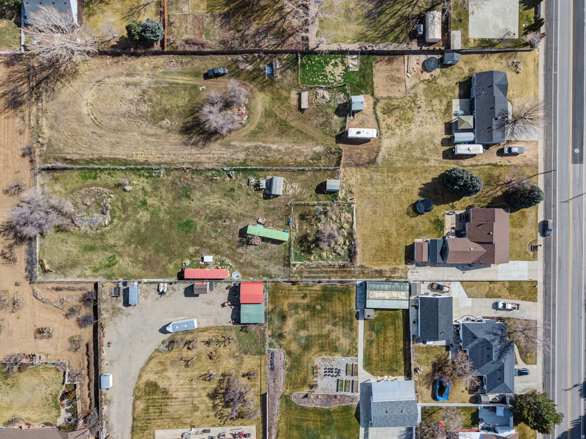 main property photo 29