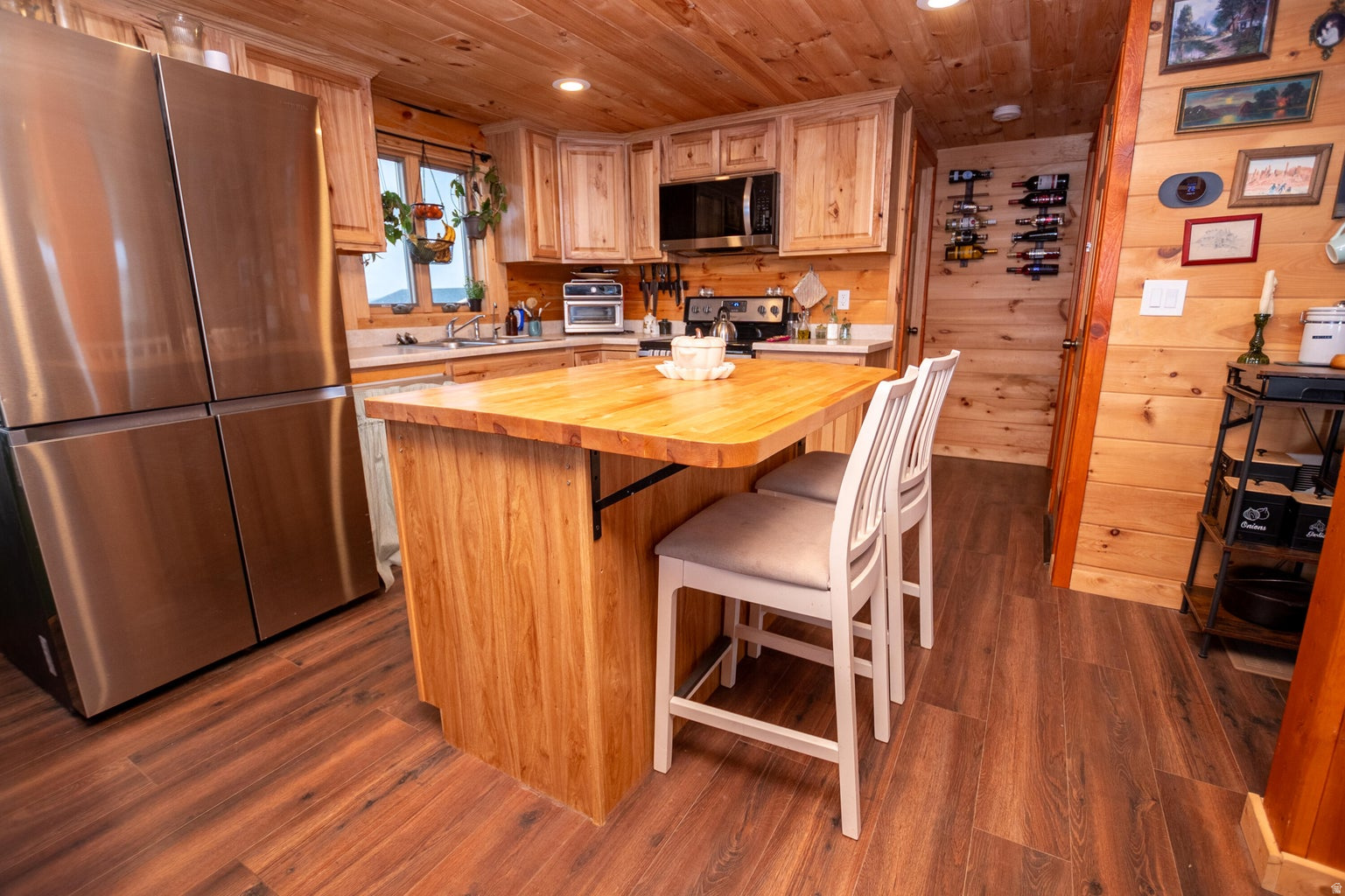 main property photo 22