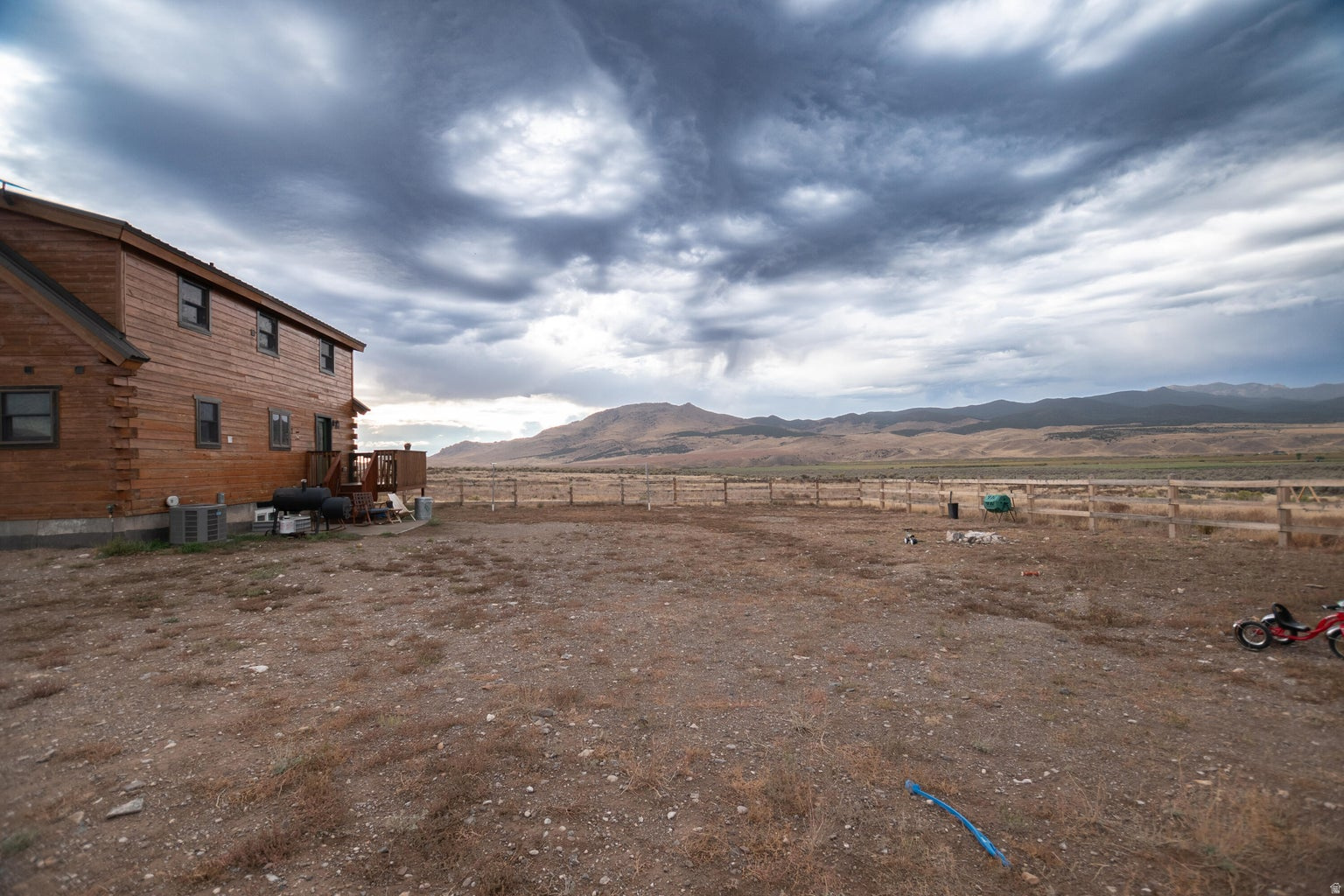 main property photo 8