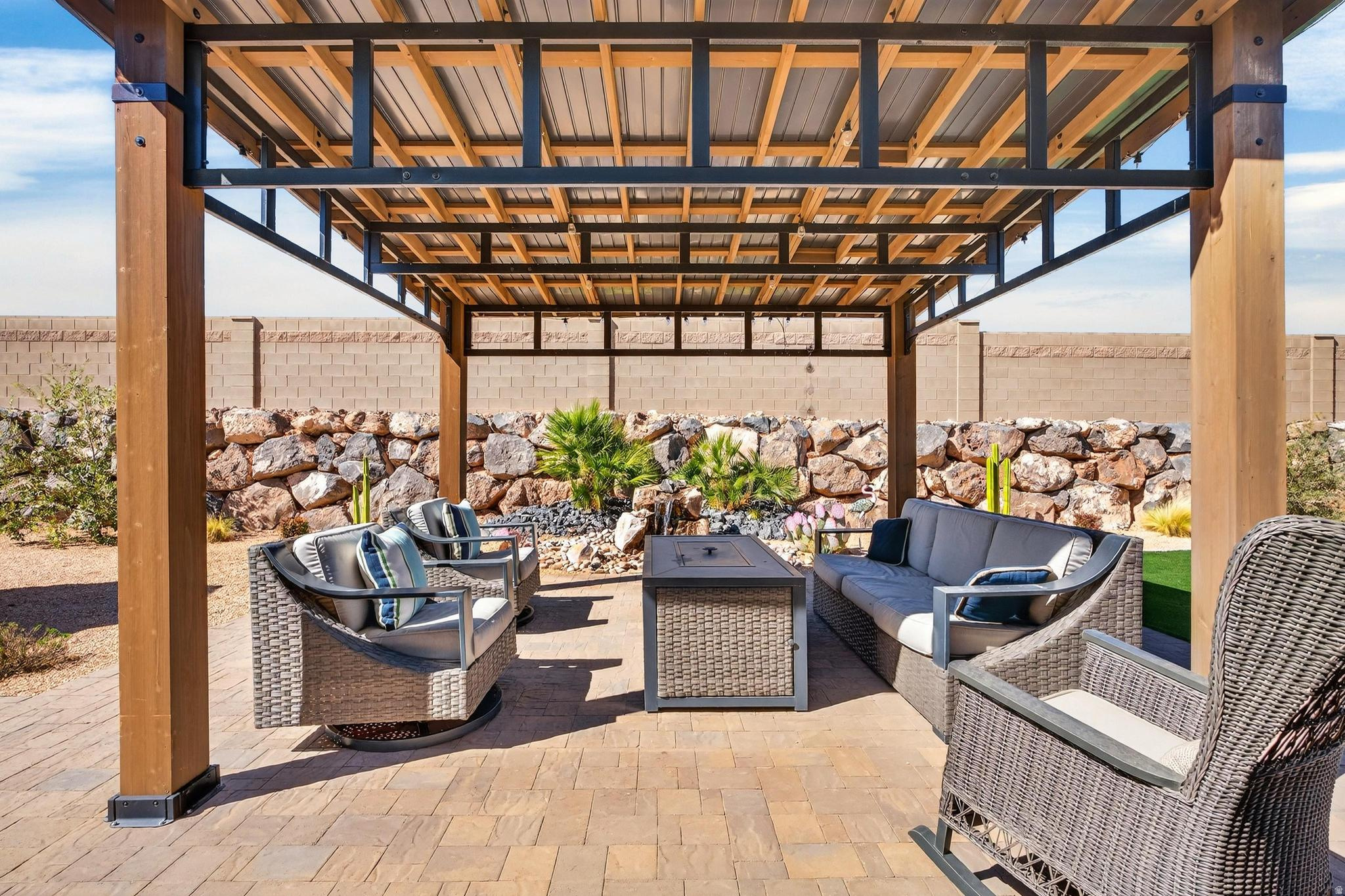 main property photo 49