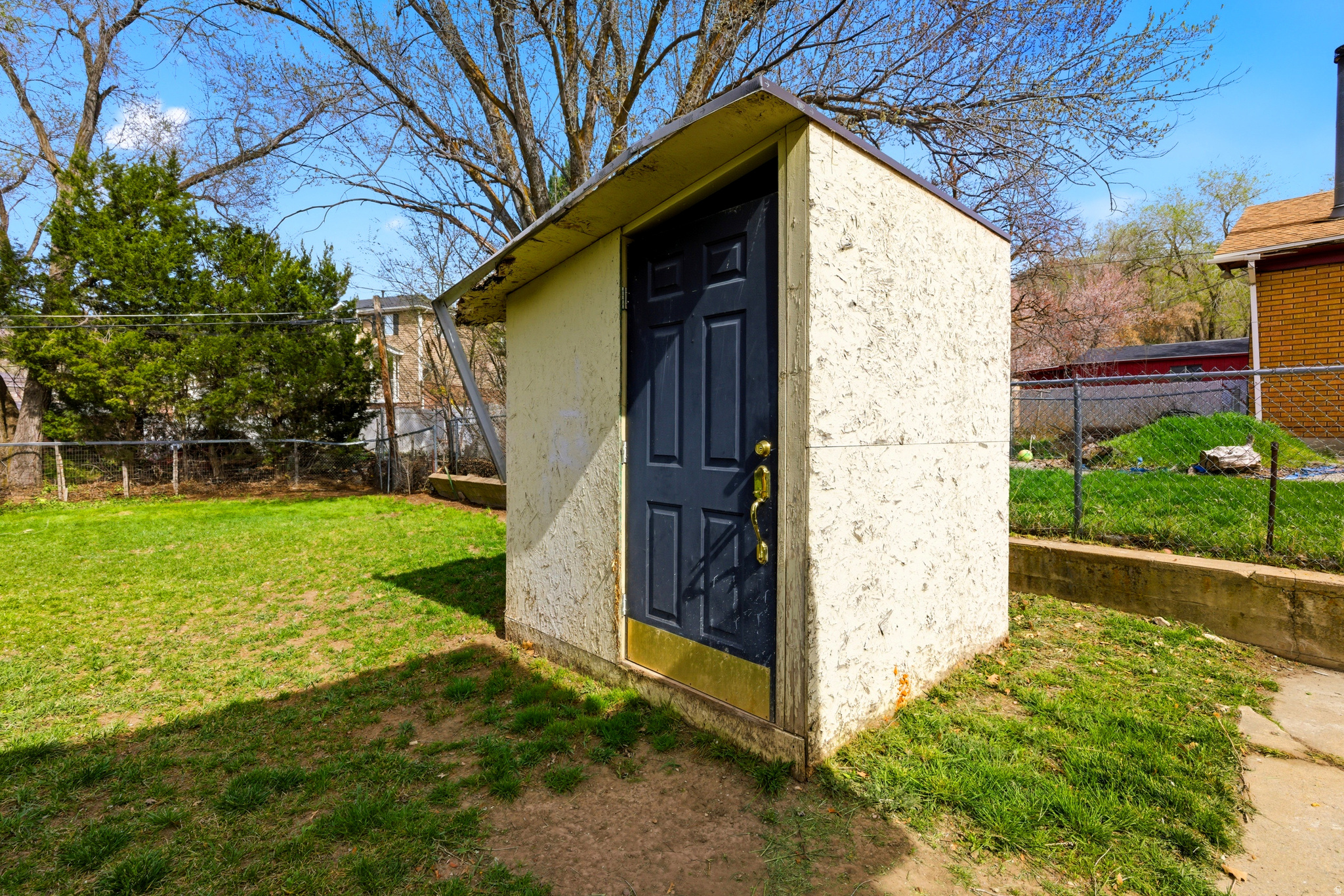 main property photo 44