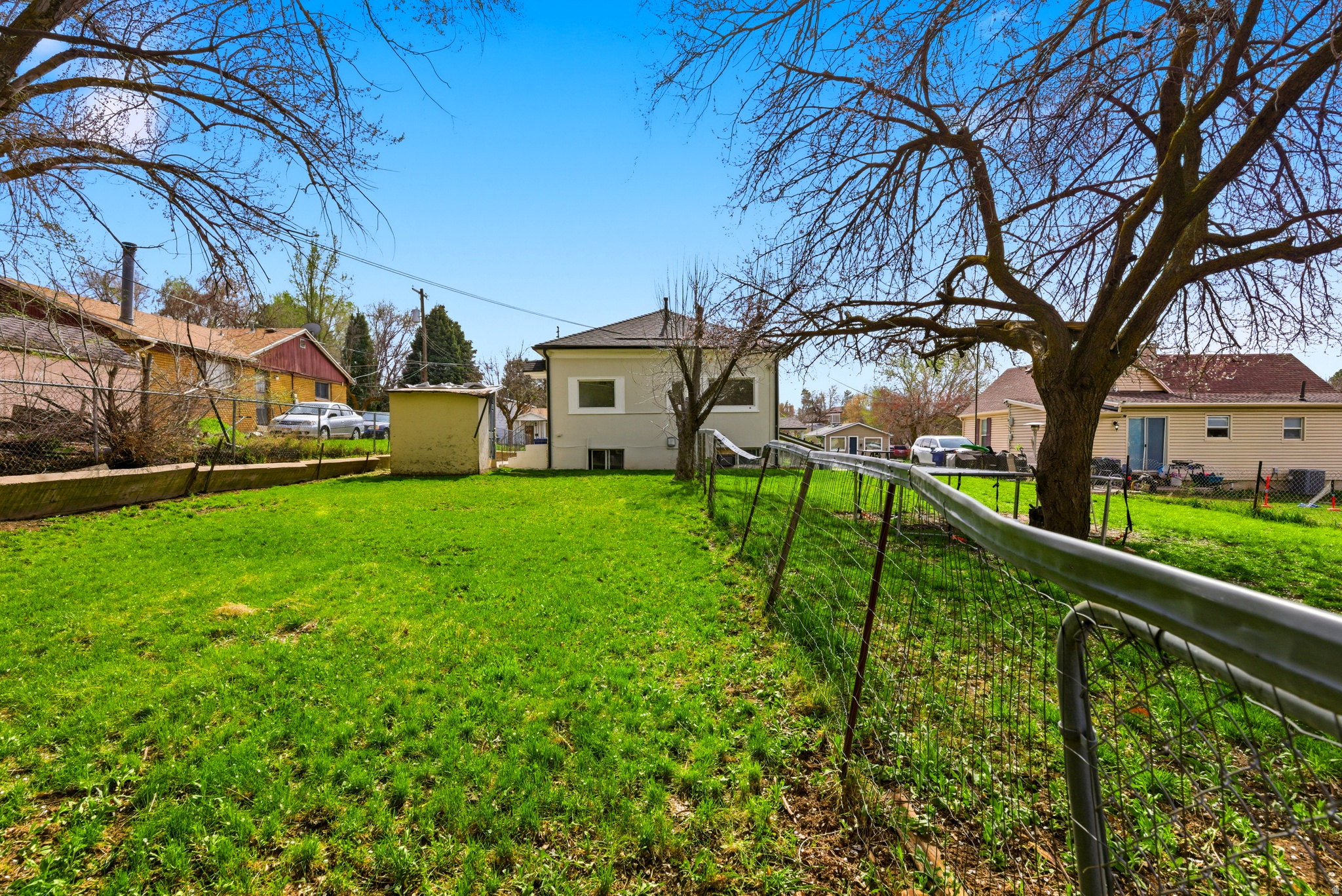 main property photo 45