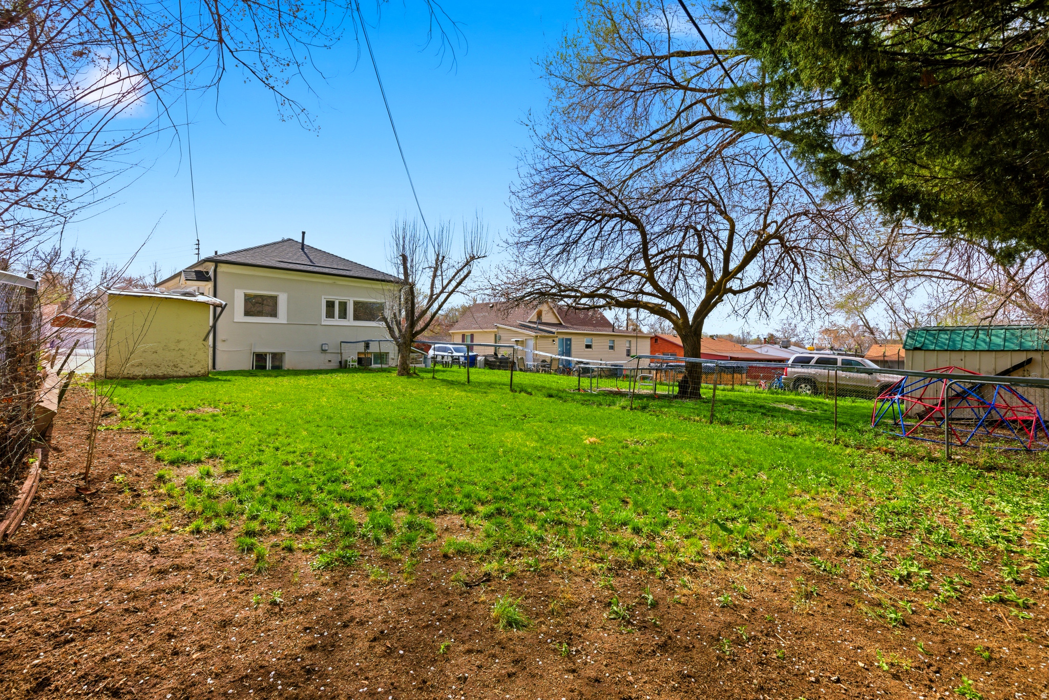 main property photo 46