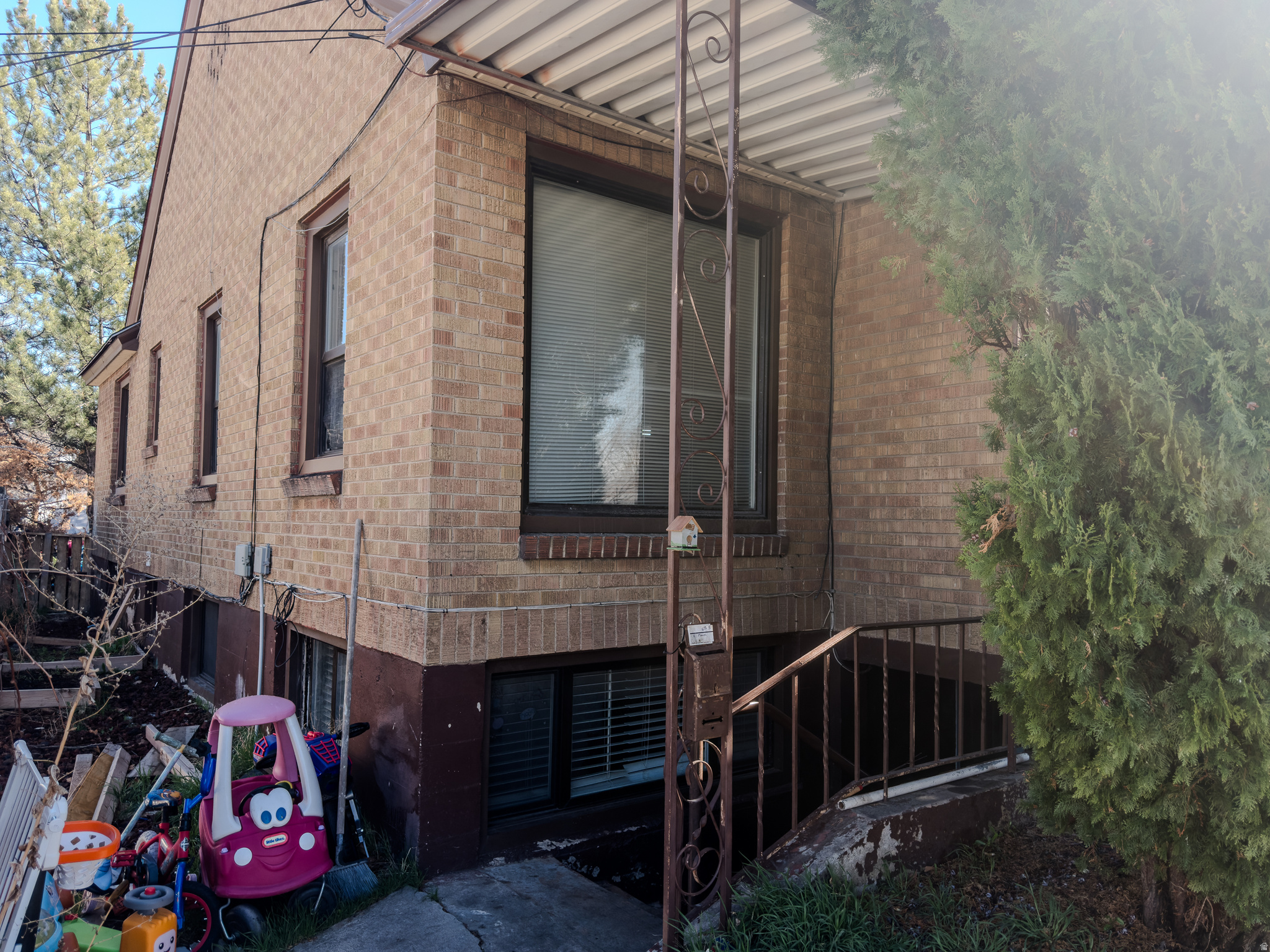 main property photo 14