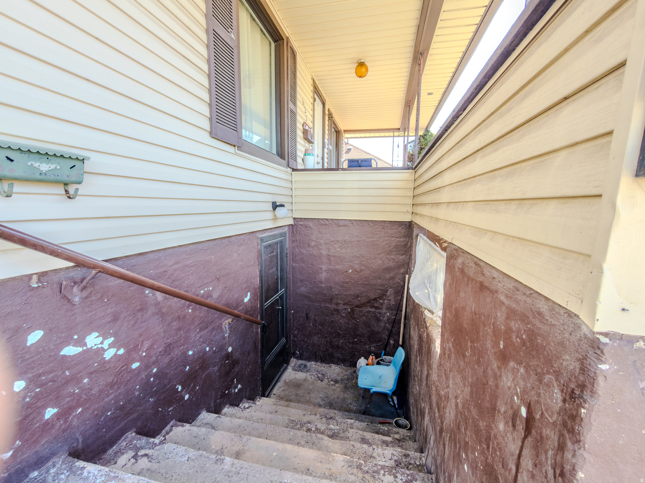 main property photo 32