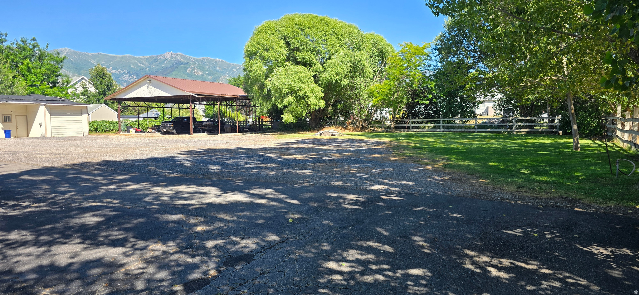 main property photo 39