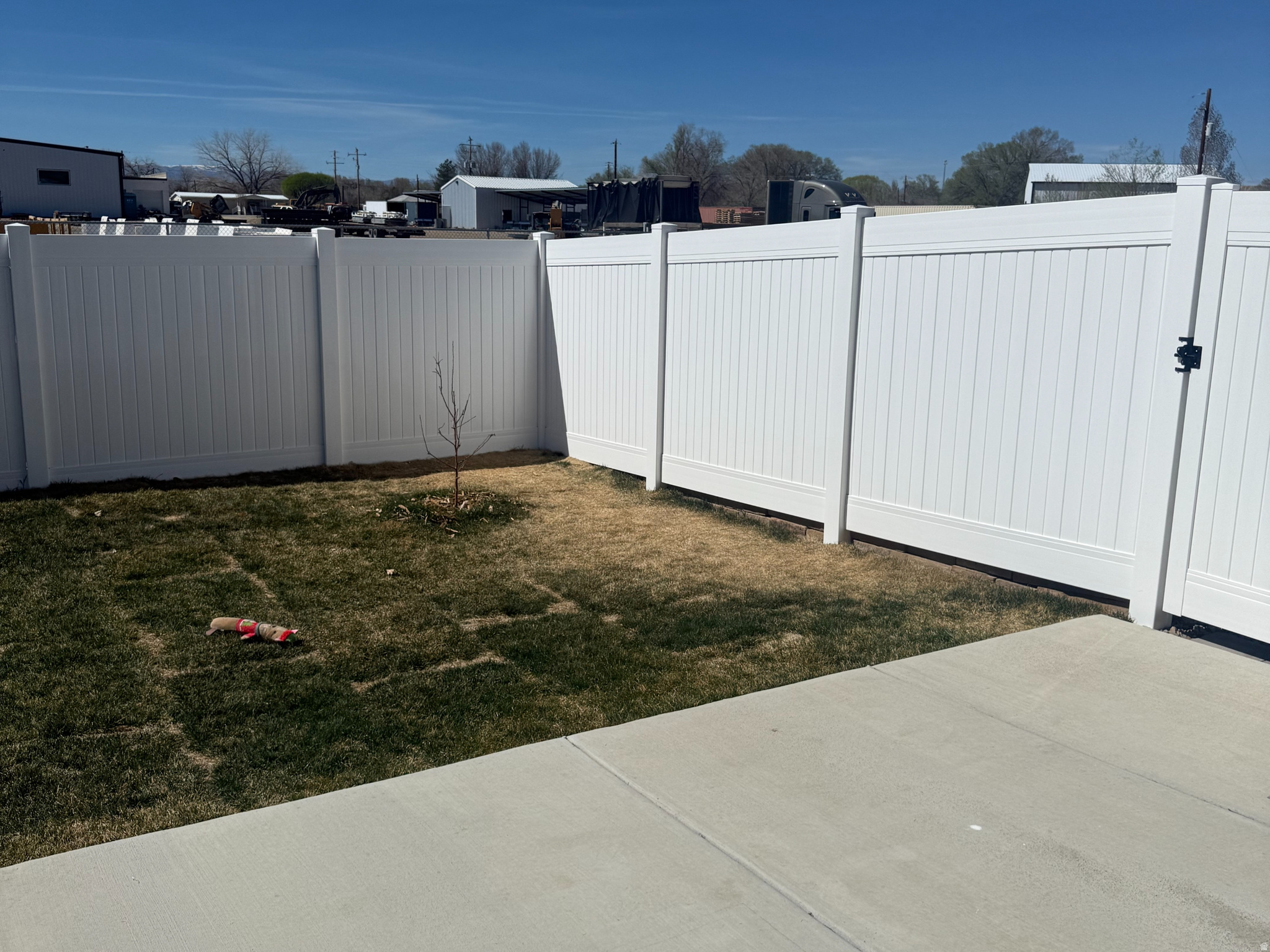 main property photo 21