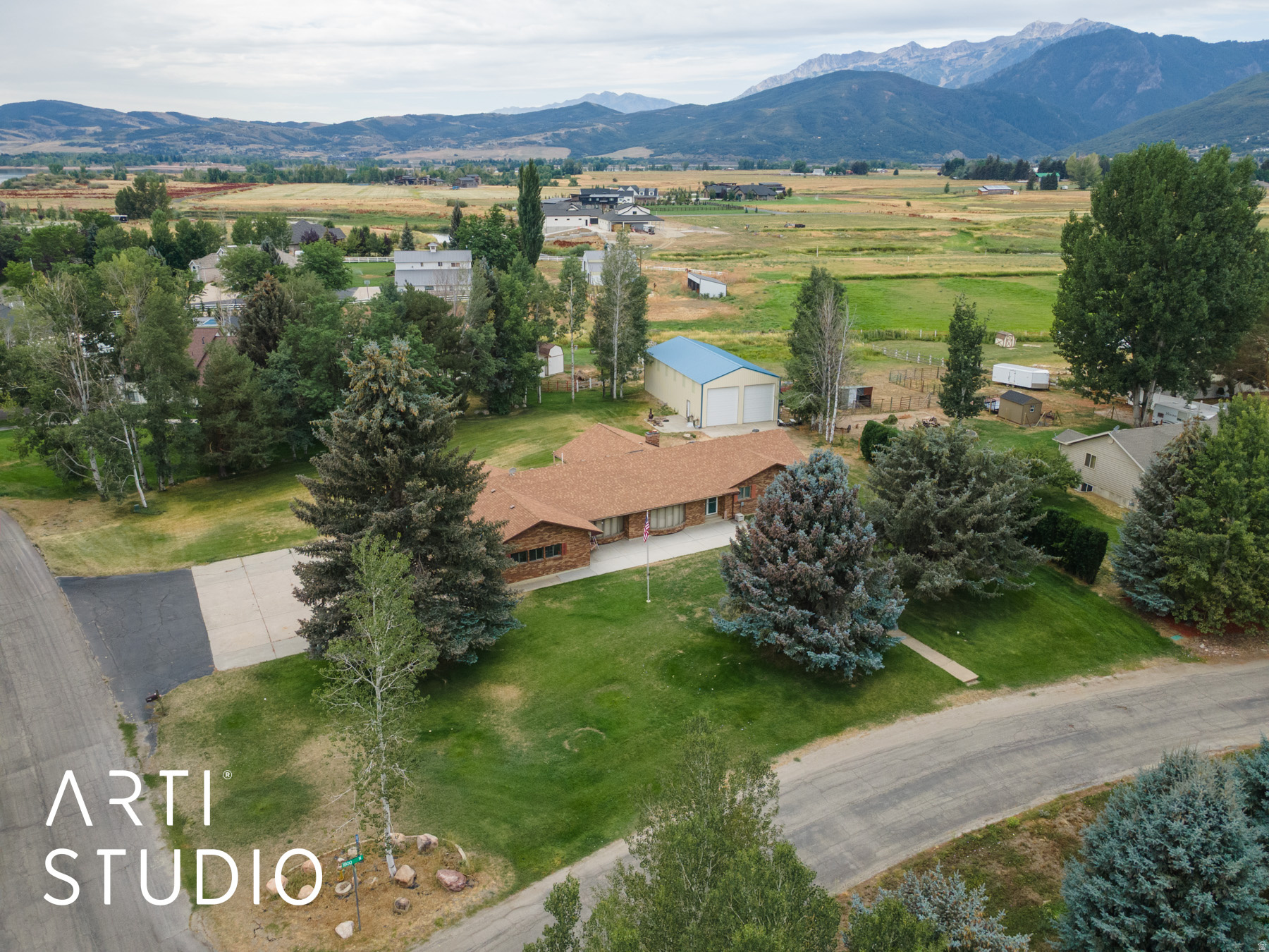 main property photo 1