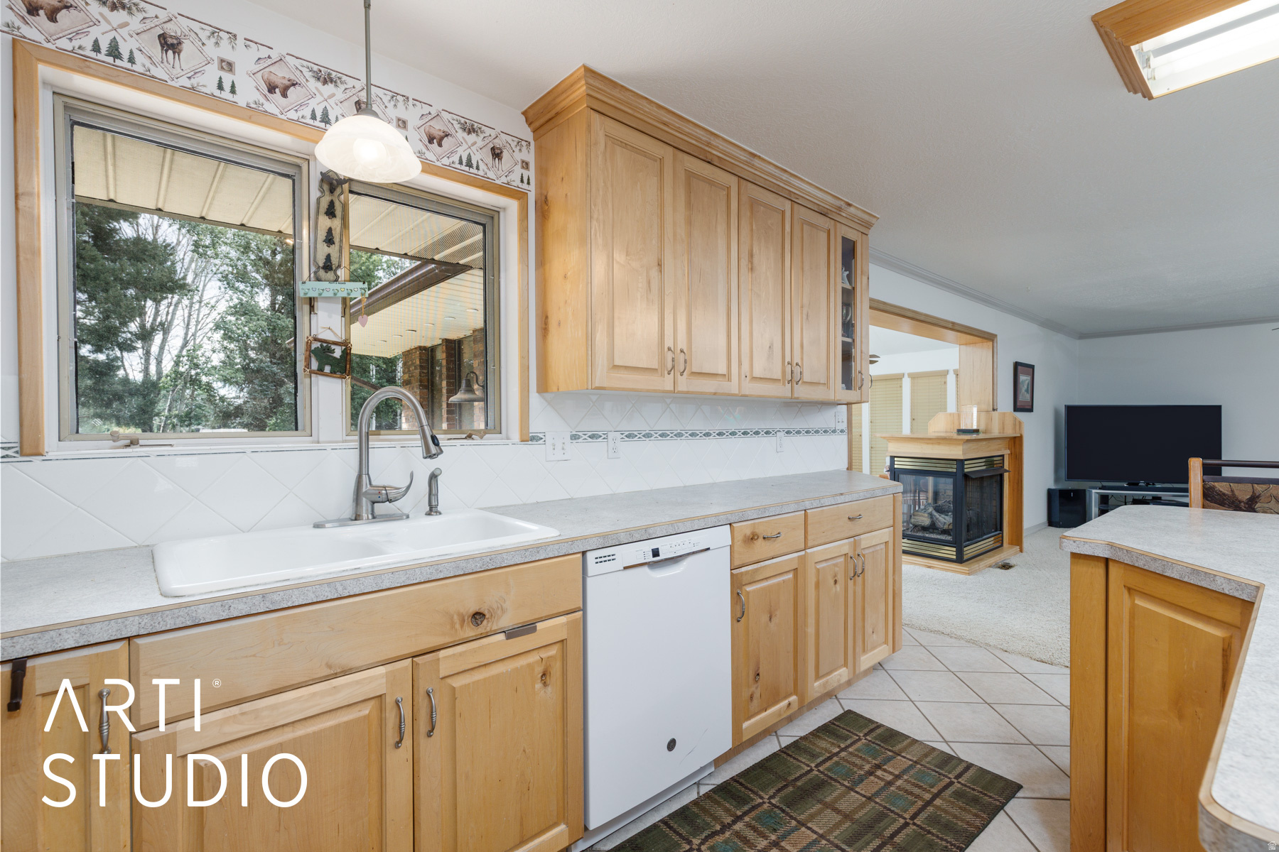 main property photo 10