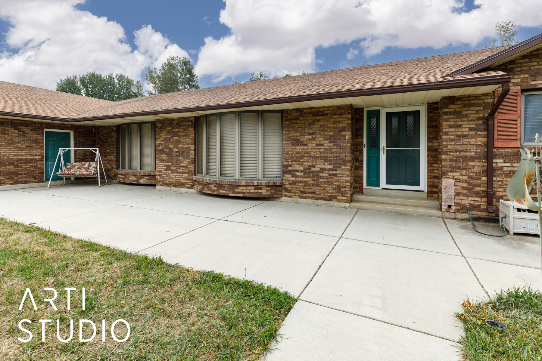 main property photo 35