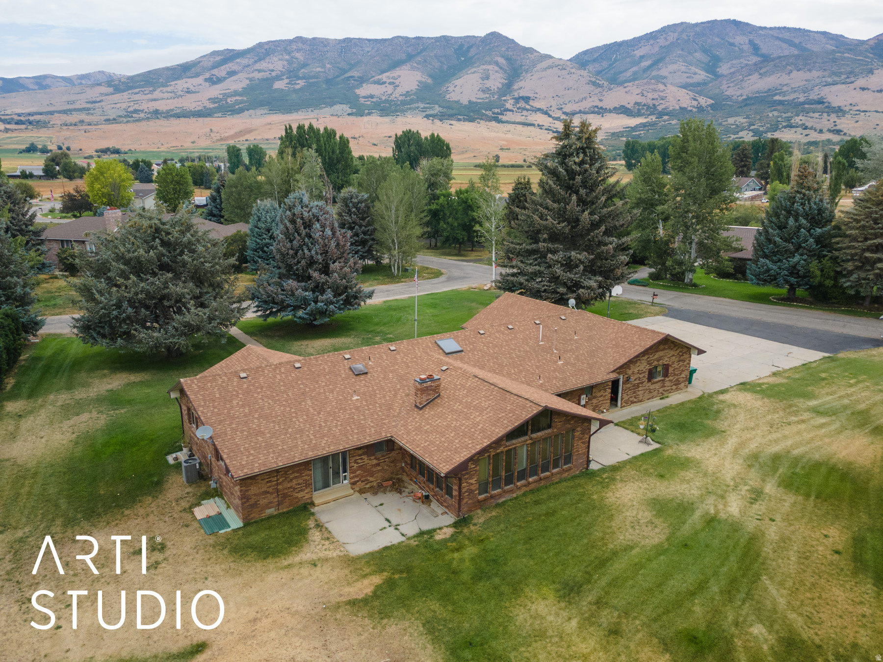 main property photo 52