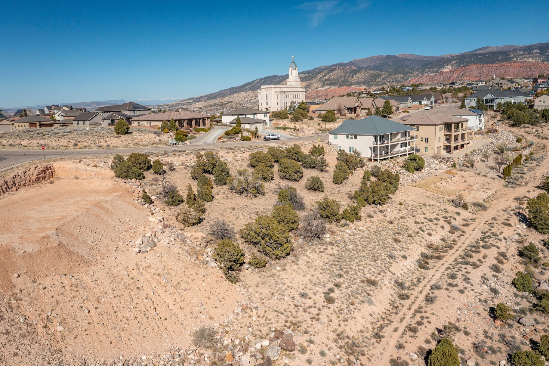 main property photo 21