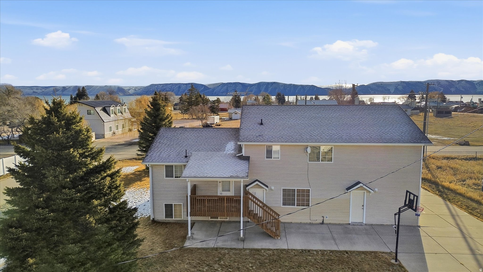 main property photo 21