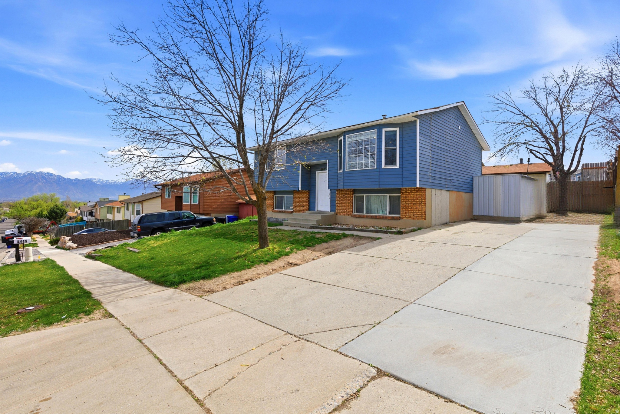 main property photo 24
