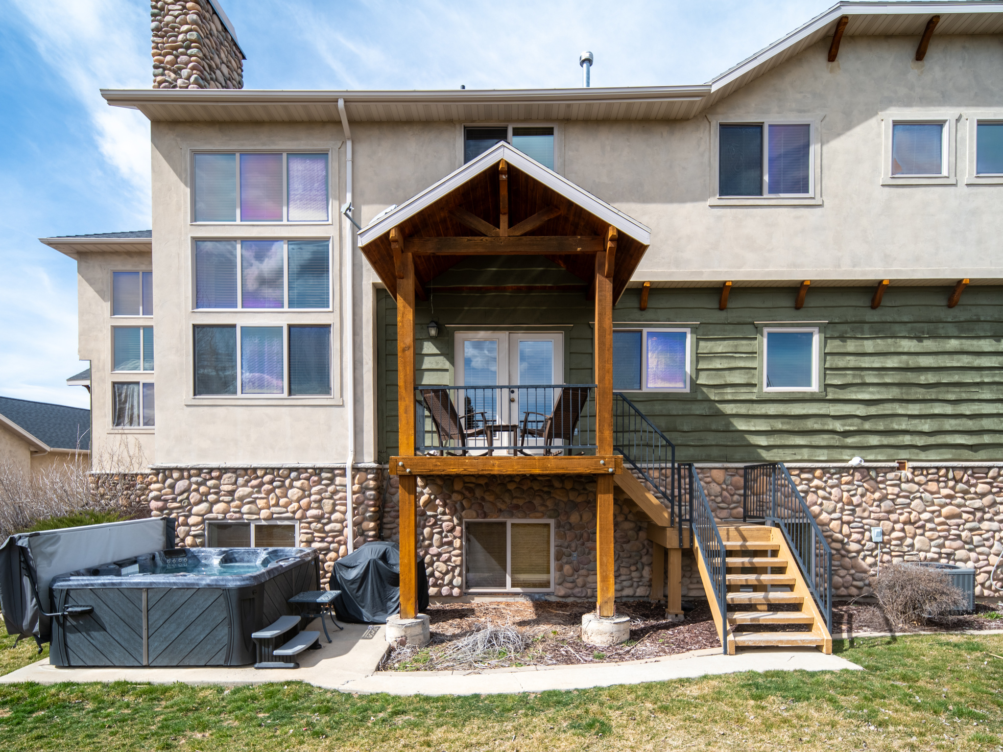 main property photo 42