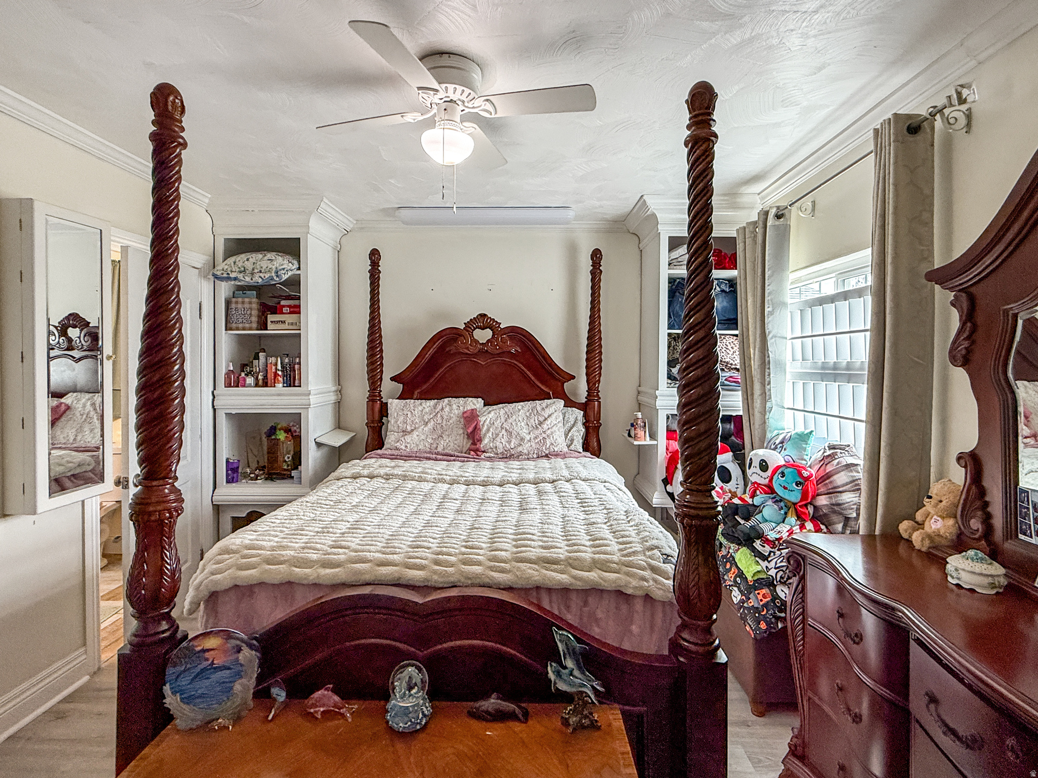 main property photo 9