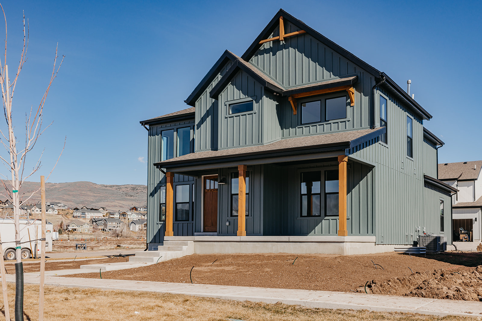 main property photo 22