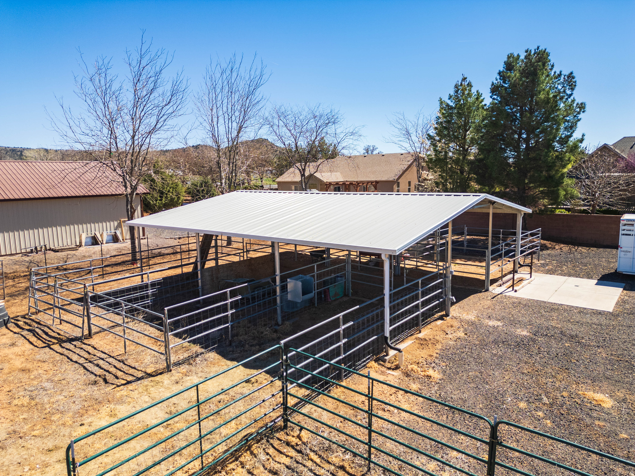 main property photo 41