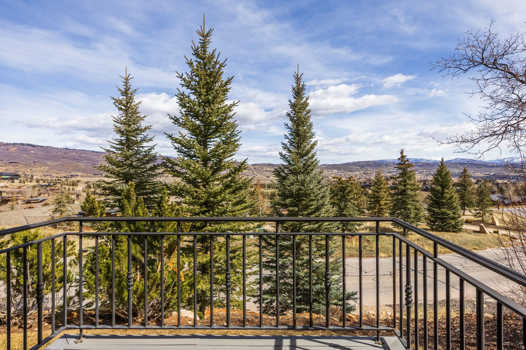 main property photo 42