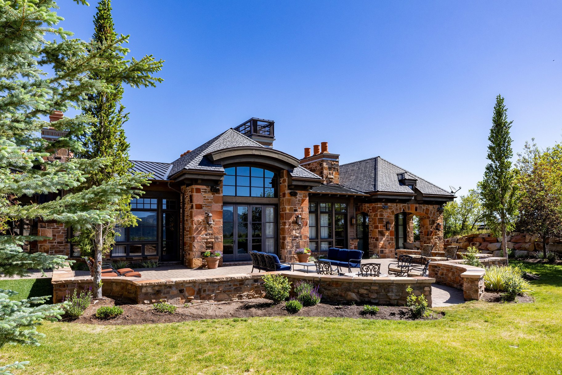 main property photo 74