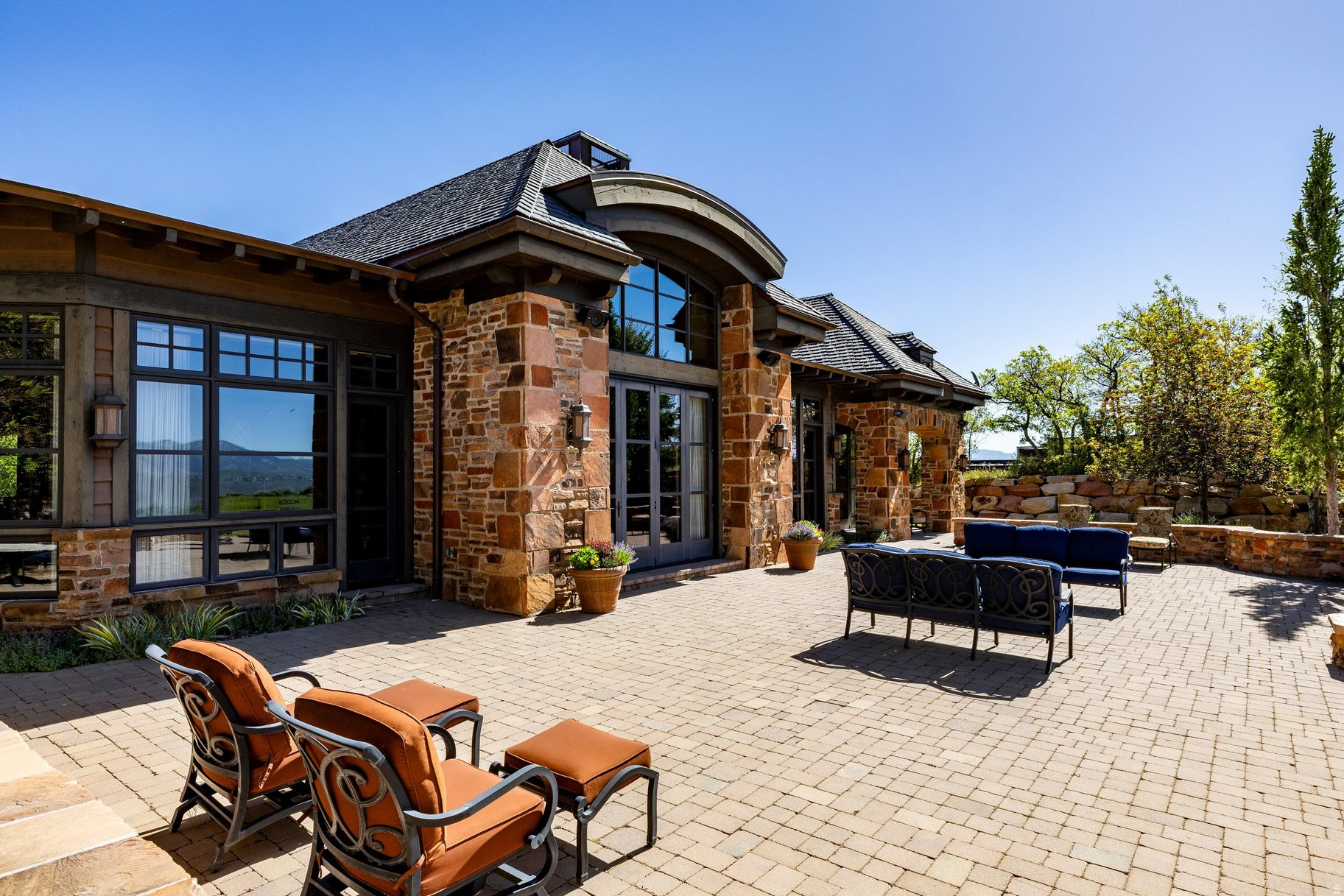 main property photo 76