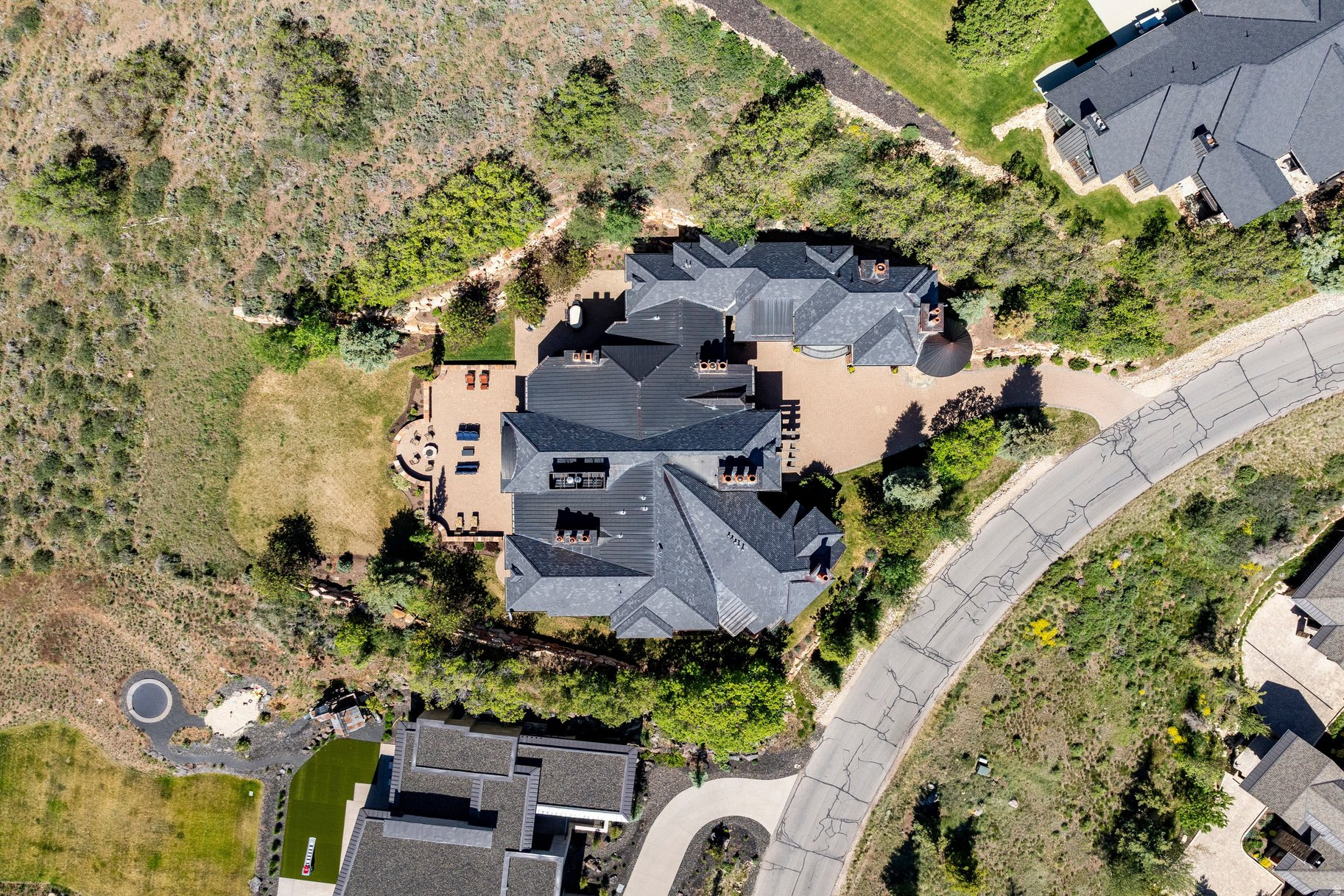 main property photo 79
