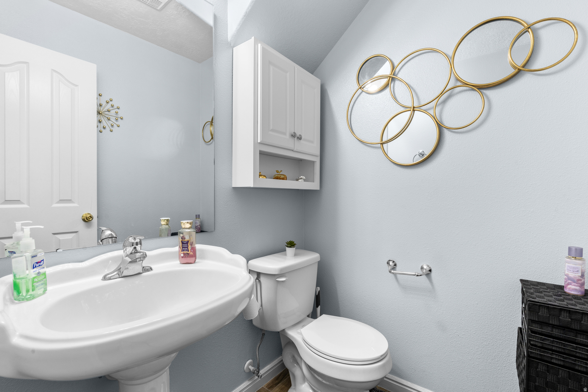 main property photo 12