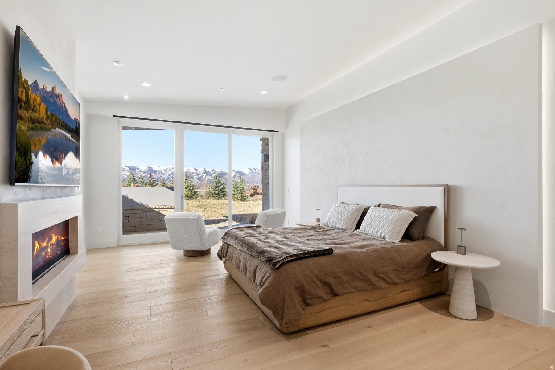 main property photo 61