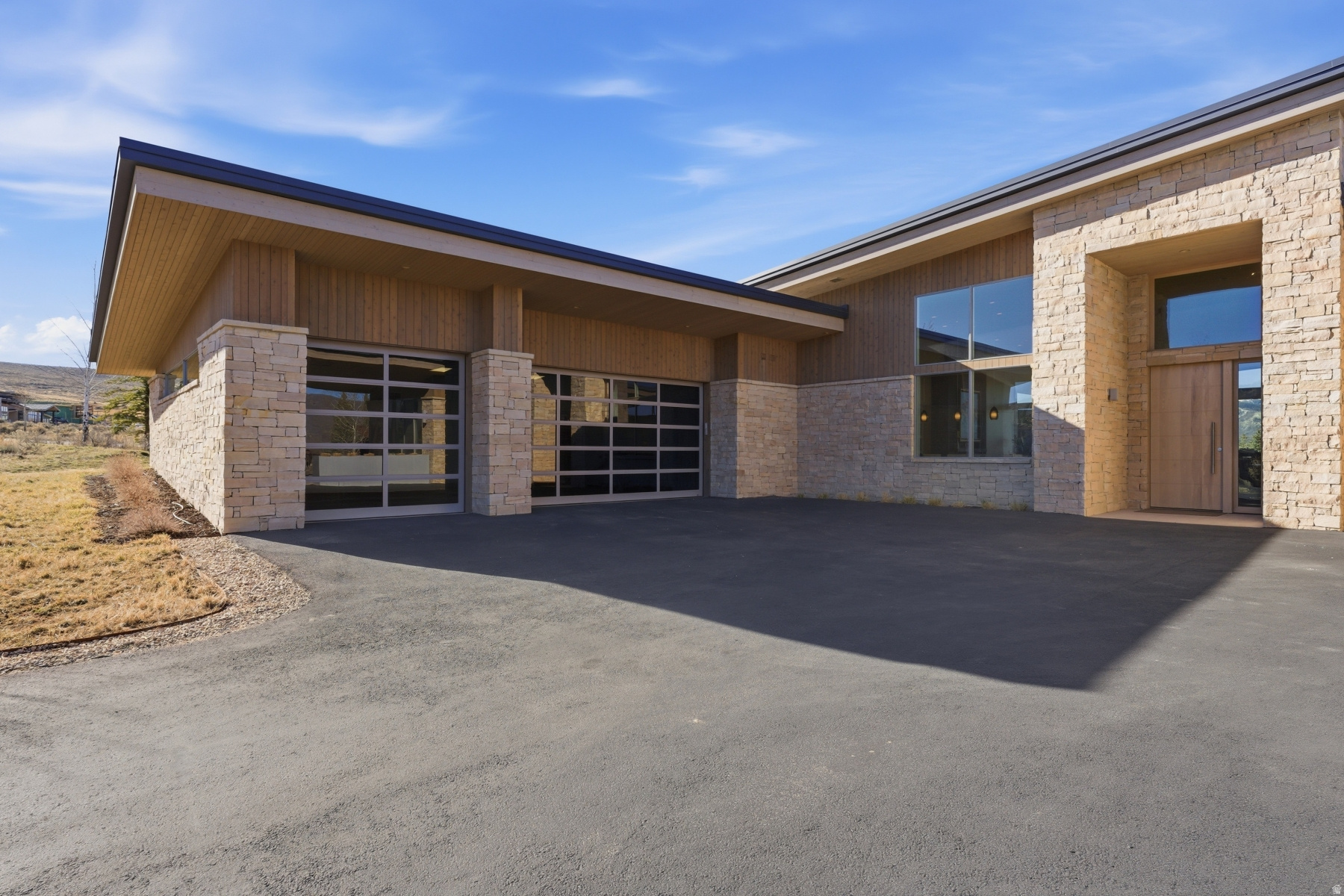 main property photo 75