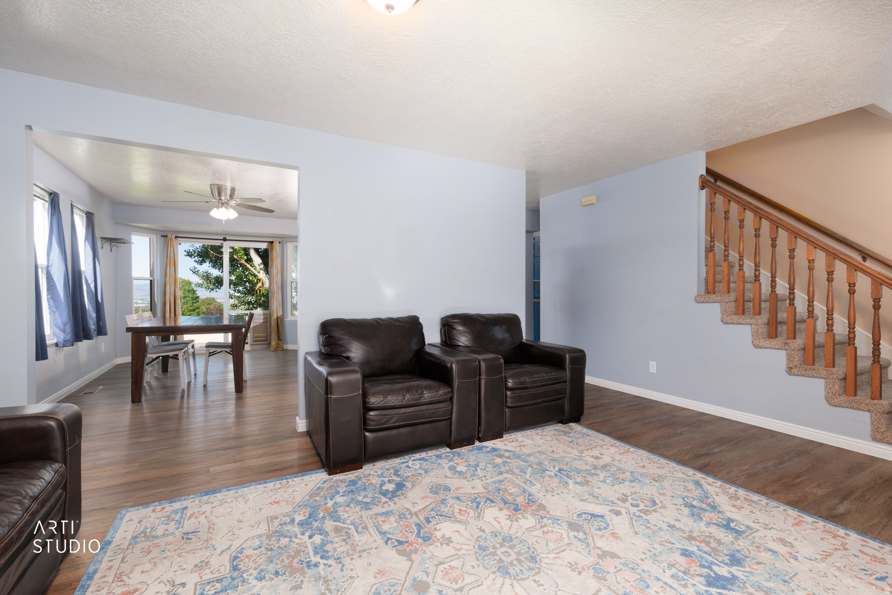 main property photo 8
