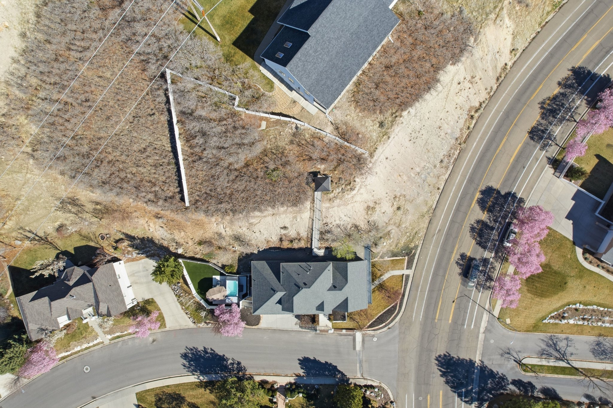 main property photo 85