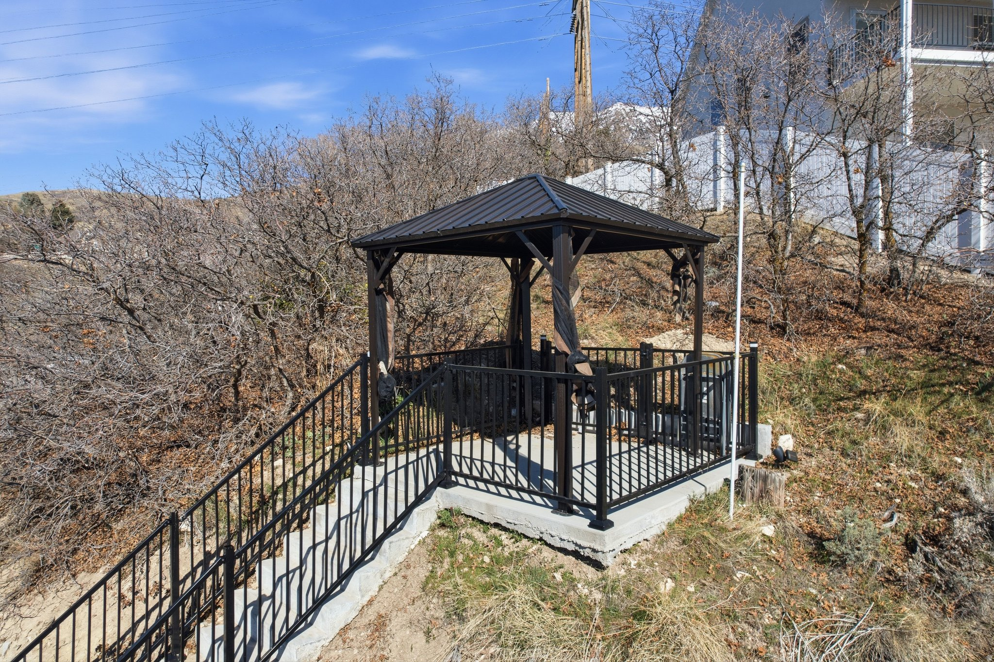 main property photo 86